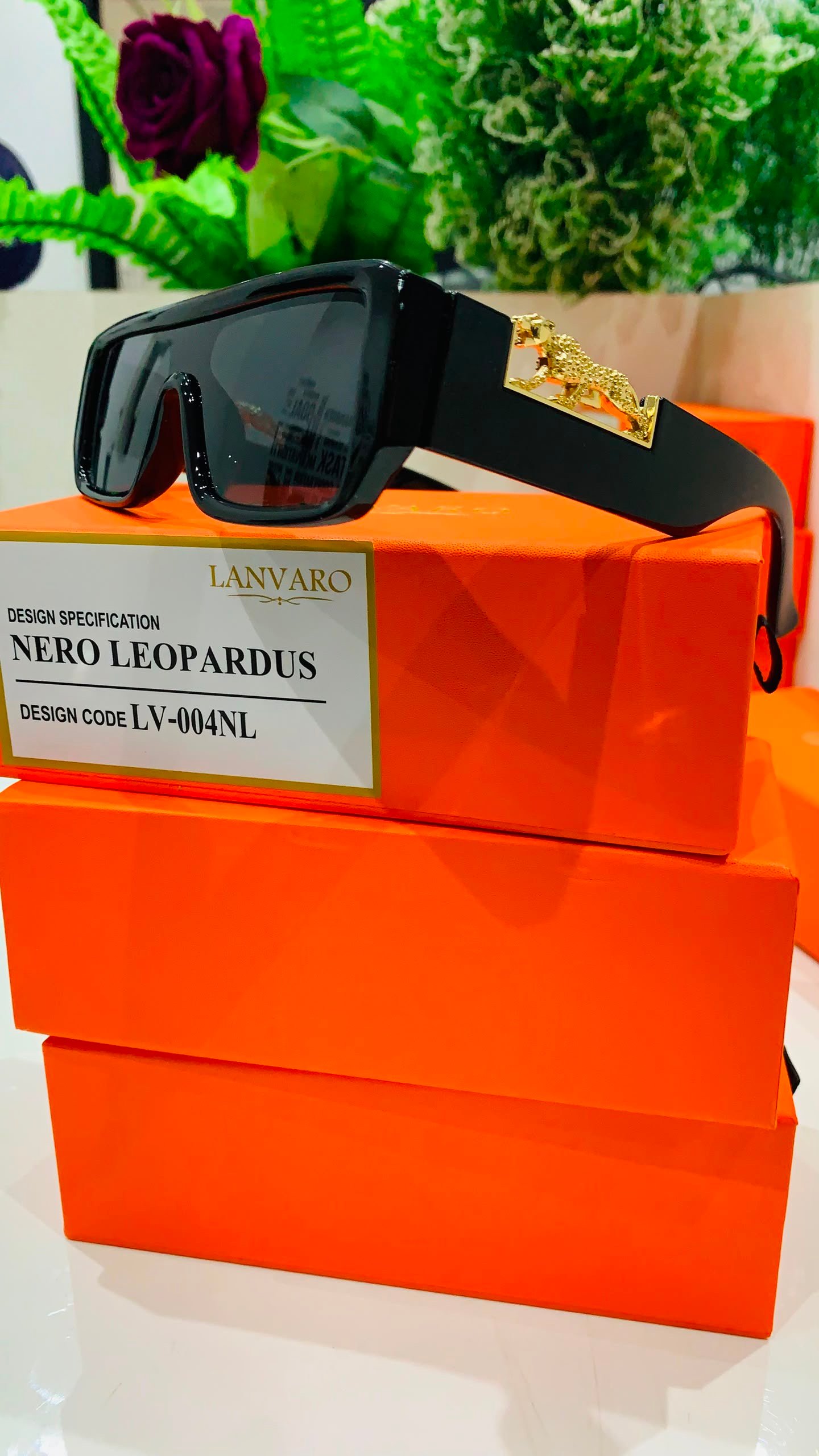 Nero Leopardus: lifestyle